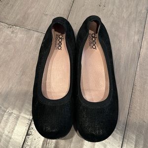 Abeo built-in orthotic women’s black slip on shoes size 9.5